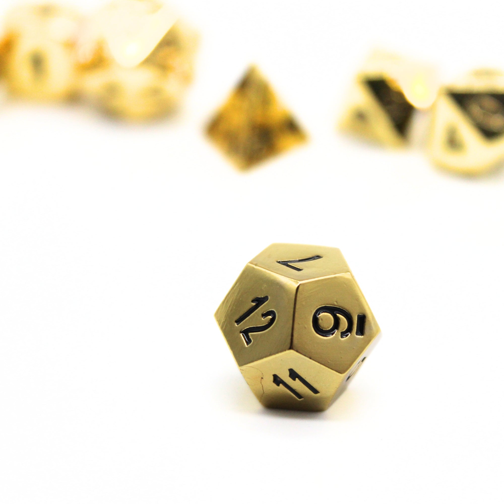 Gold Plated Metal Dice (7pcs Set)