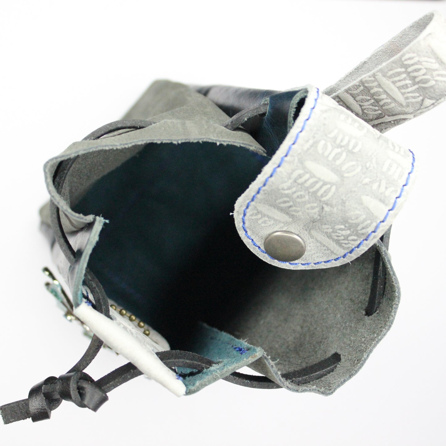 Medium Leather Dice Bag | Grey Dragon